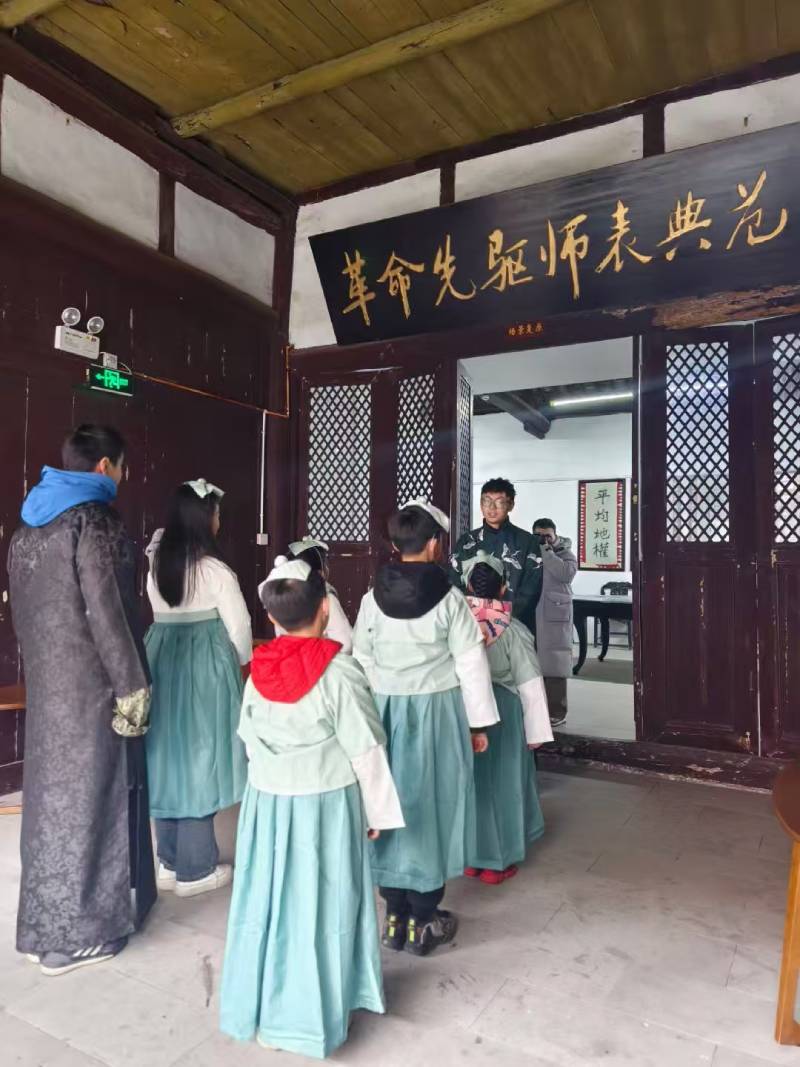 泸定县景区文学经典改编剧本游